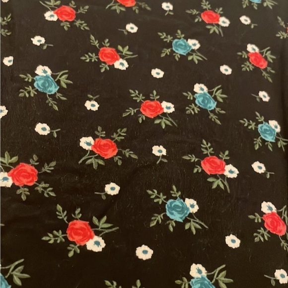 Vans Black Collared Button Up Blouse - Picture 6 of 6